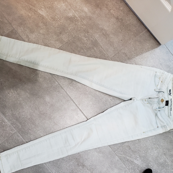 Mossimo Supply Co Womens White Wash Jeans Size 00 - Picture 2 of 6